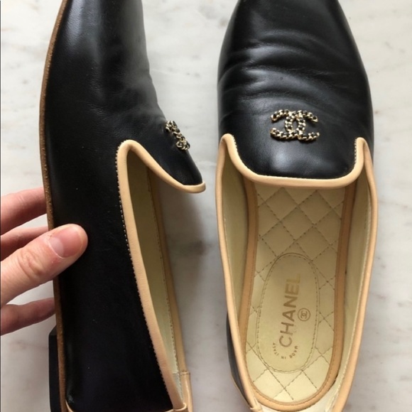 Authentic Chanel Interlocking CC Loafers - Picture 4 of 8